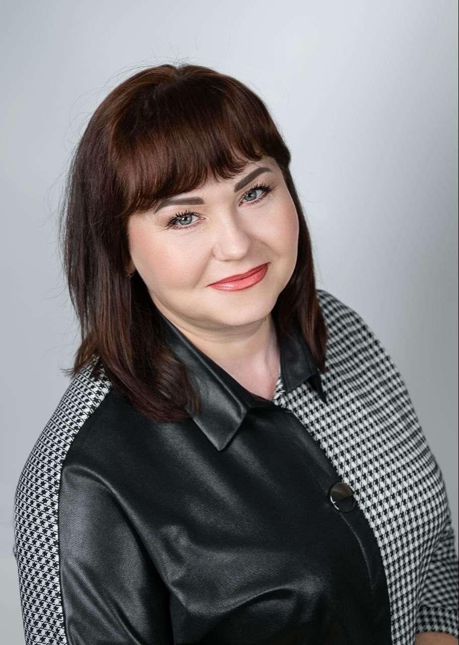 Кошарина Ирина Андреевна.
